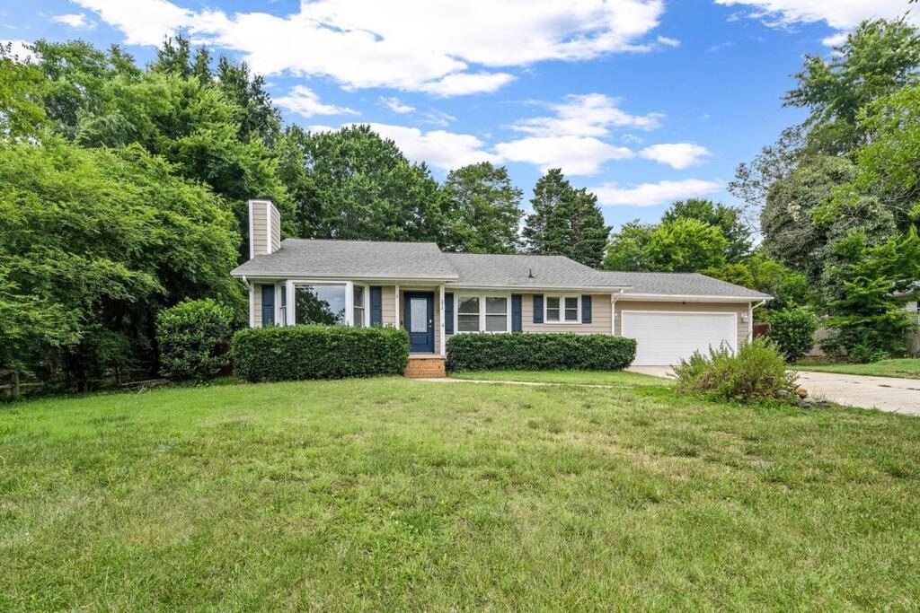 Cozy Lake Home - Jacuzzi King Bed Marina Access Mooresville Exterior foto
