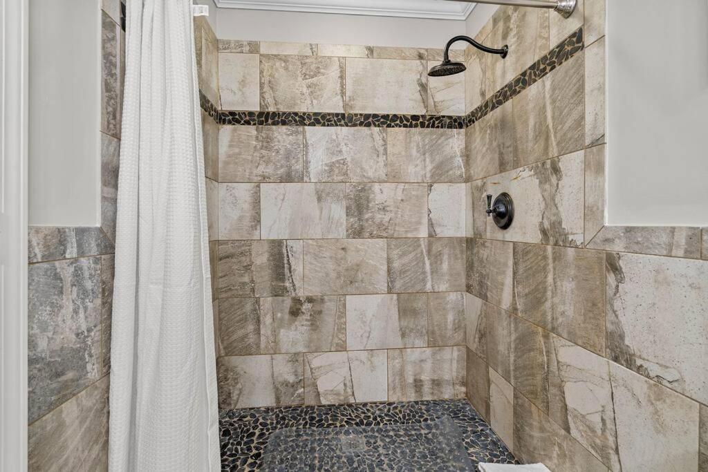 Cozy Lake Home - Jacuzzi King Bed Marina Access Mooresville Exterior foto